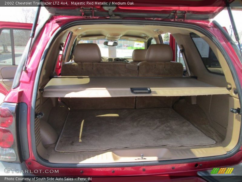 Majestic Red Metallic / Medium Oak 2002 Chevrolet TrailBlazer LTZ 4x4