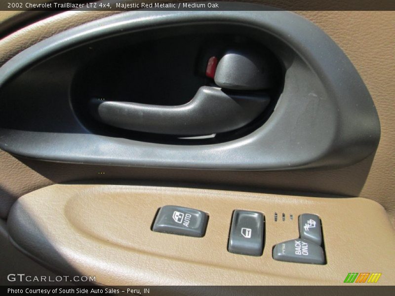 Majestic Red Metallic / Medium Oak 2002 Chevrolet TrailBlazer LTZ 4x4
