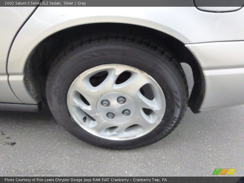 Silver / Gray 2002 Saturn S Series SL2 Sedan