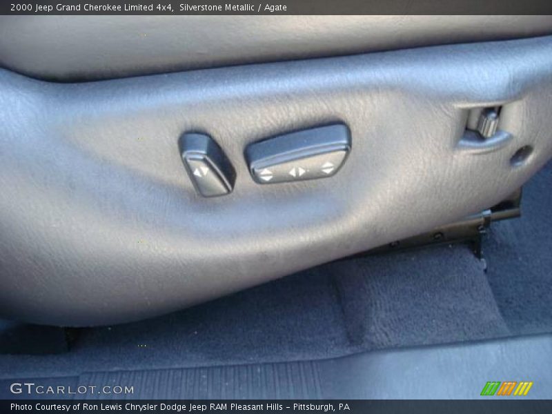 Silverstone Metallic / Agate 2000 Jeep Grand Cherokee Limited 4x4