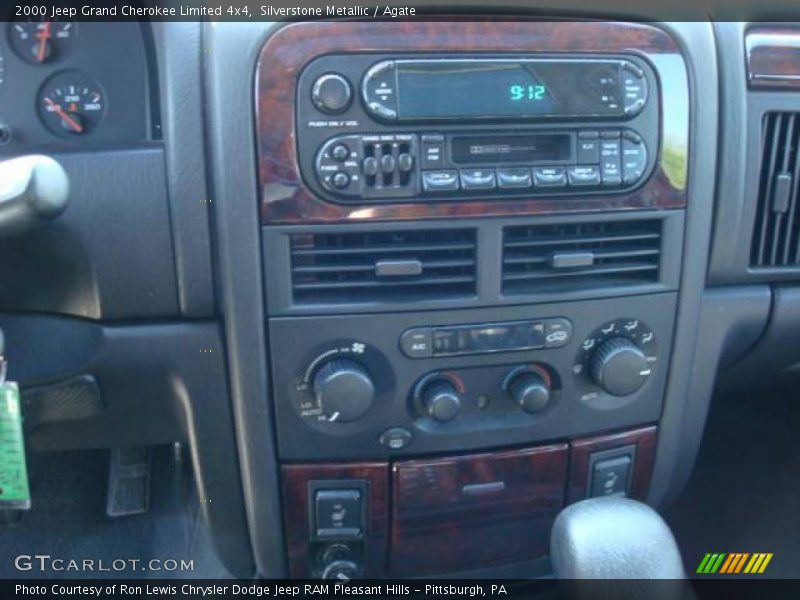 Silverstone Metallic / Agate 2000 Jeep Grand Cherokee Limited 4x4