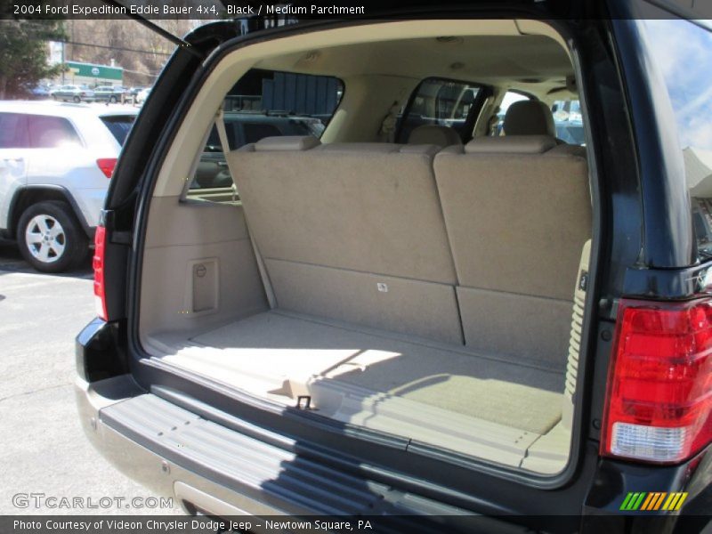 Black / Medium Parchment 2004 Ford Expedition Eddie Bauer 4x4