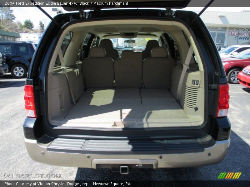 Black / Medium Parchment 2004 Ford Expedition Eddie Bauer 4x4