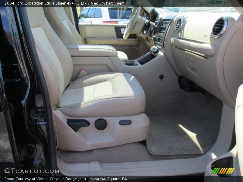 Black / Medium Parchment 2004 Ford Expedition Eddie Bauer 4x4