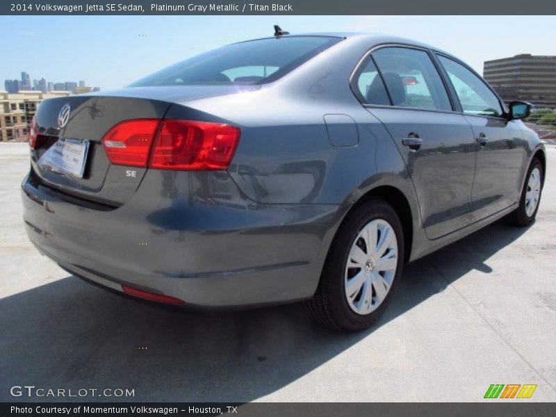 Platinum Gray Metallic / Titan Black 2014 Volkswagen Jetta SE Sedan