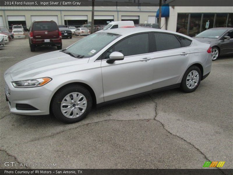 Ingot Silver / Earth Gray 2014 Ford Fusion S