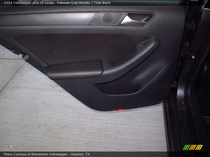 Platinum Gray Metallic / Titan Black 2014 Volkswagen Jetta SE Sedan