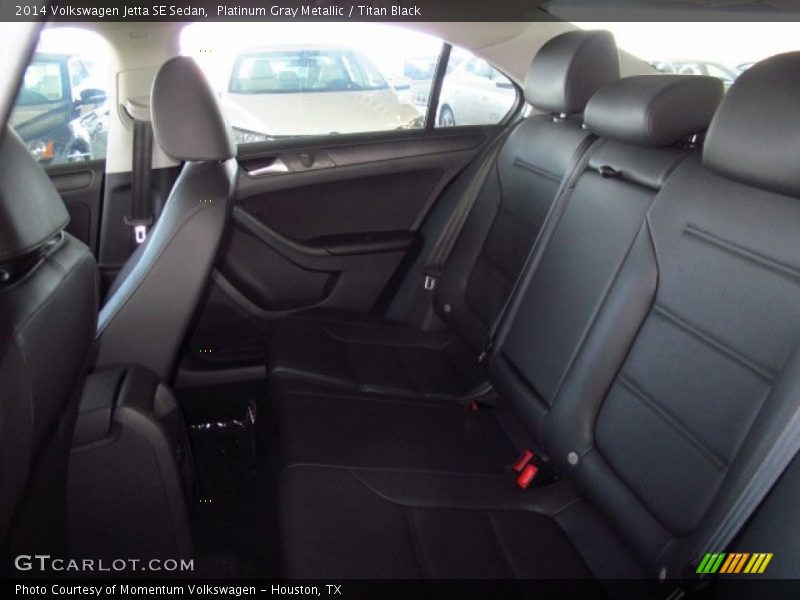 Platinum Gray Metallic / Titan Black 2014 Volkswagen Jetta SE Sedan