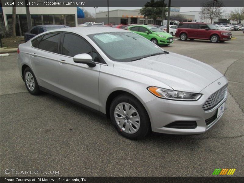 Ingot Silver / Earth Gray 2014 Ford Fusion S