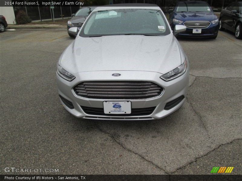 Ingot Silver / Earth Gray 2014 Ford Fusion S