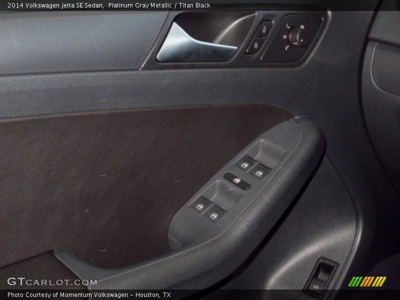 Platinum Gray Metallic / Titan Black 2014 Volkswagen Jetta SE Sedan
