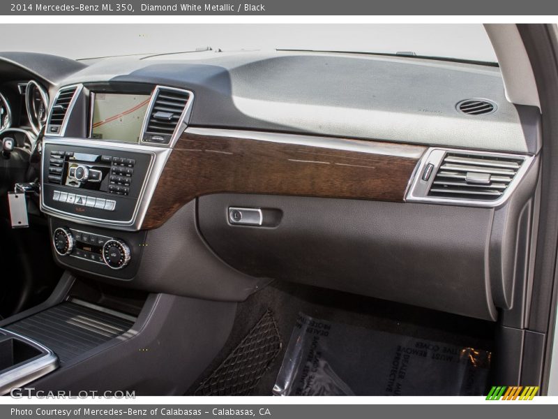 Diamond White Metallic / Black 2014 Mercedes-Benz ML 350