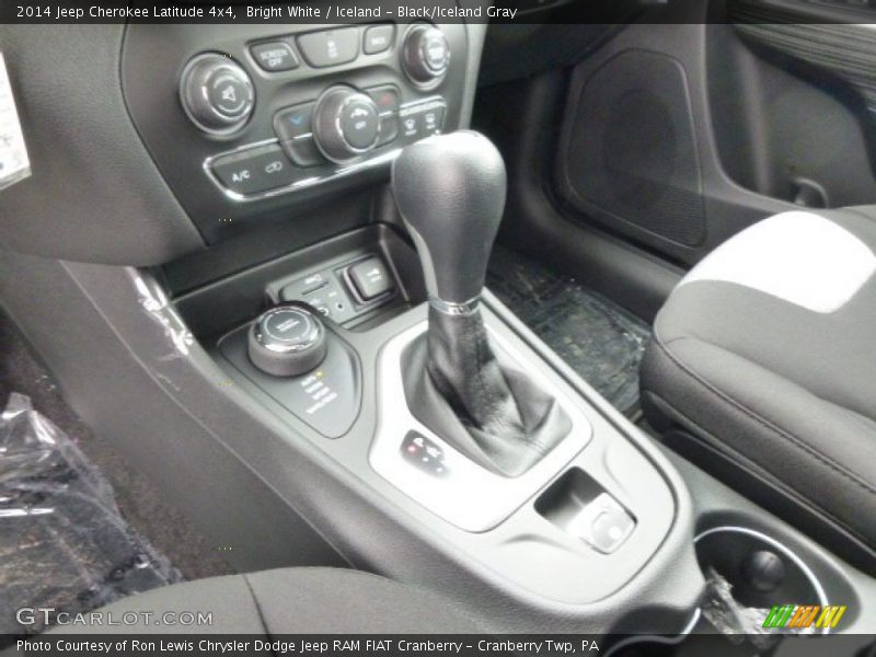 Bright White / Iceland - Black/Iceland Gray 2014 Jeep Cherokee Latitude 4x4