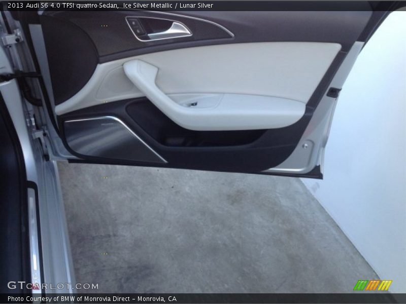 Ice Silver Metallic / Lunar Silver 2013 Audi S6 4.0 TFSI quattro Sedan