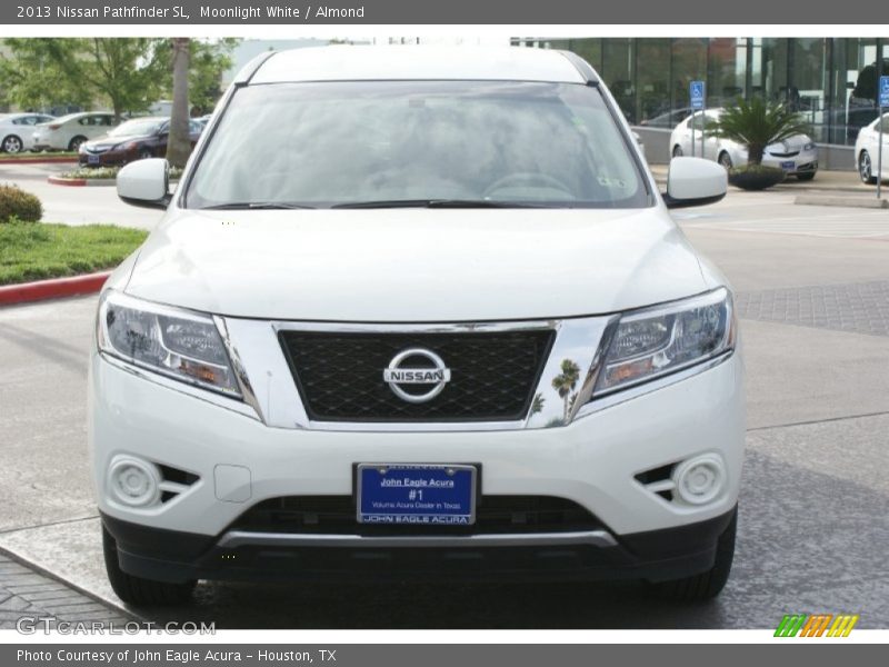 Moonlight White / Almond 2013 Nissan Pathfinder SL