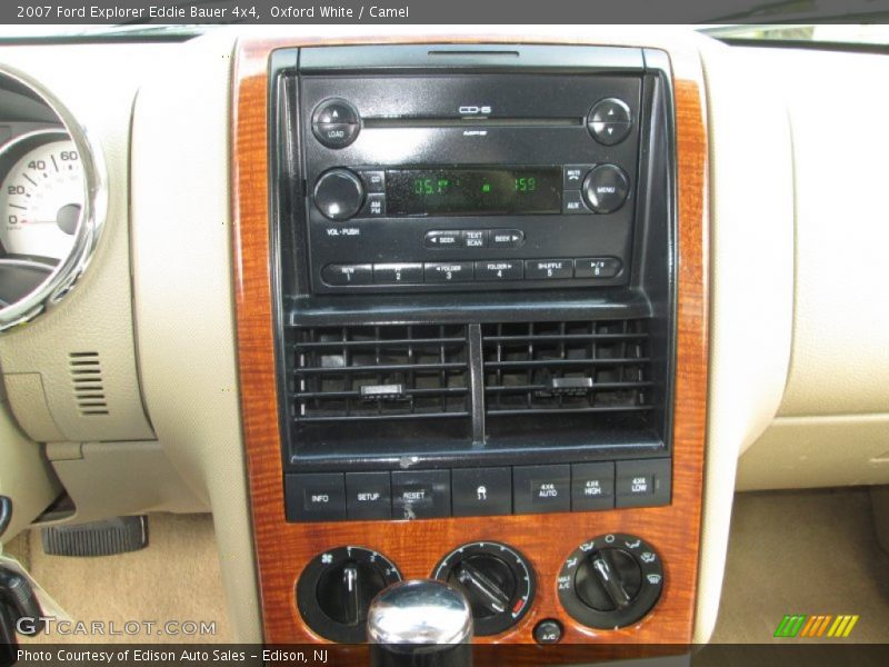 Oxford White / Camel 2007 Ford Explorer Eddie Bauer 4x4