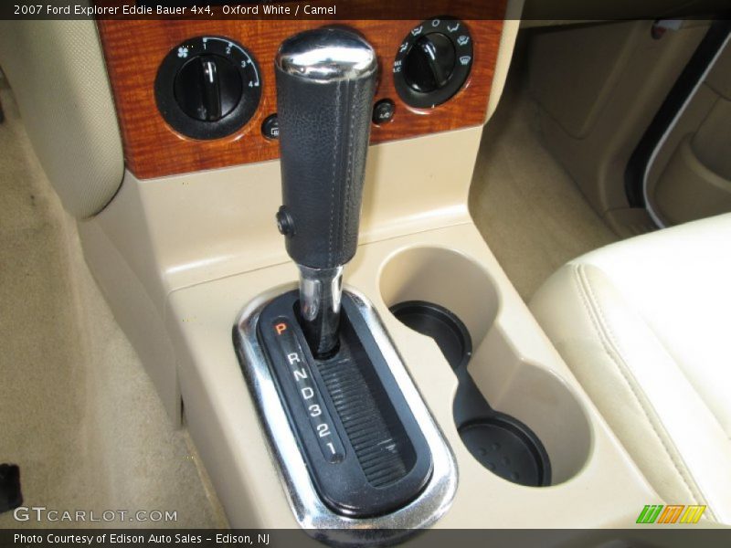 Oxford White / Camel 2007 Ford Explorer Eddie Bauer 4x4