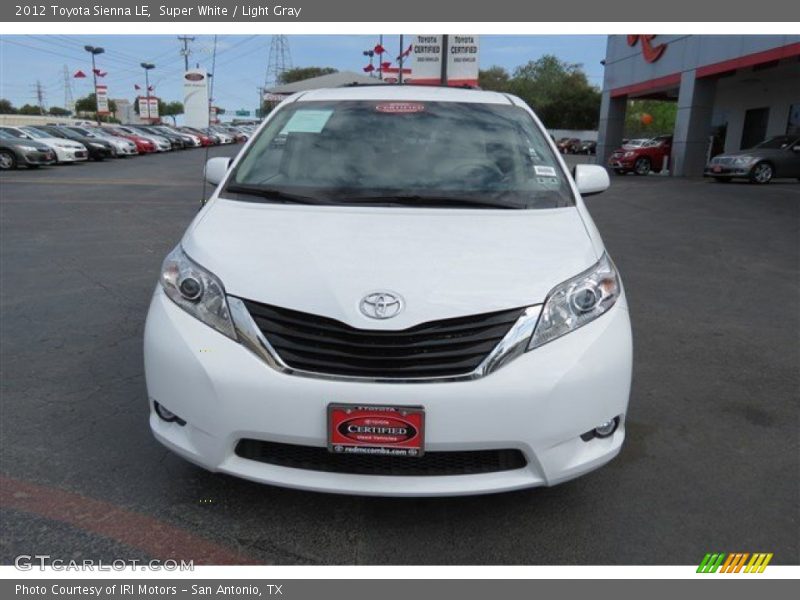 Super White / Light Gray 2012 Toyota Sienna LE
