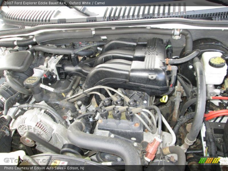 Oxford White / Camel 2007 Ford Explorer Eddie Bauer 4x4