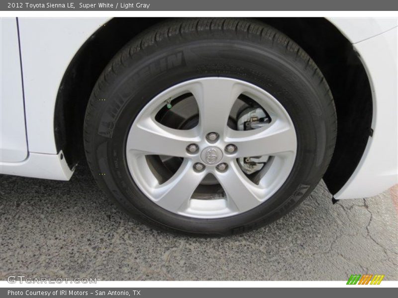 Super White / Light Gray 2012 Toyota Sienna LE