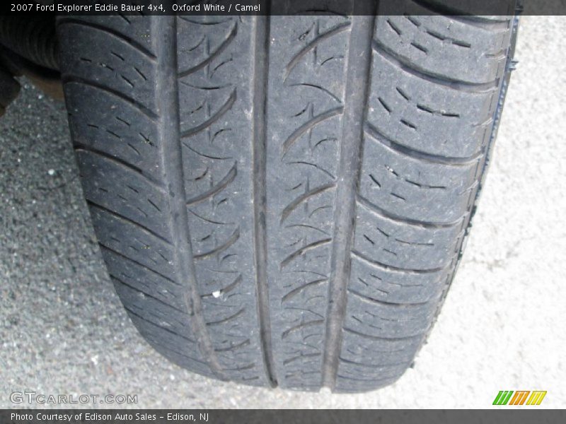 Oxford White / Camel 2007 Ford Explorer Eddie Bauer 4x4