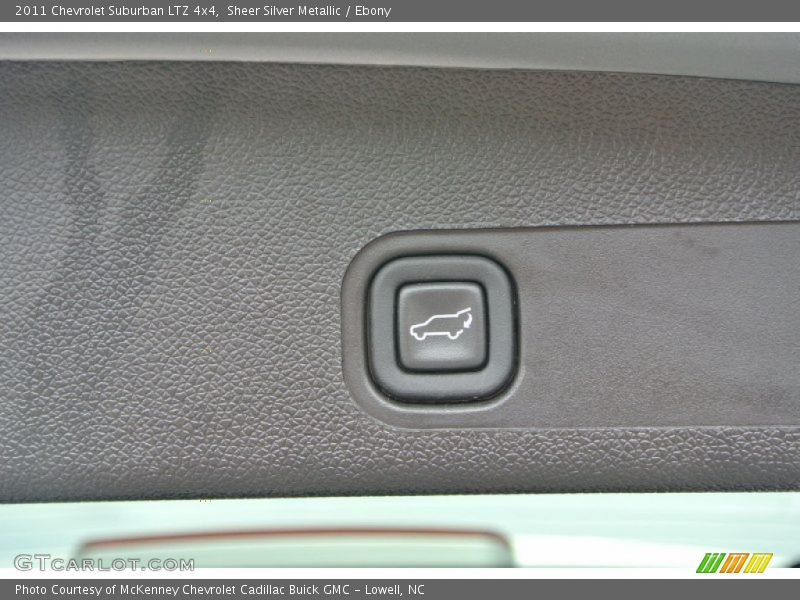 Sheer Silver Metallic / Ebony 2011 Chevrolet Suburban LTZ 4x4