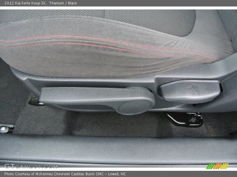 Titanium / Black 2012 Kia Forte Koup SX