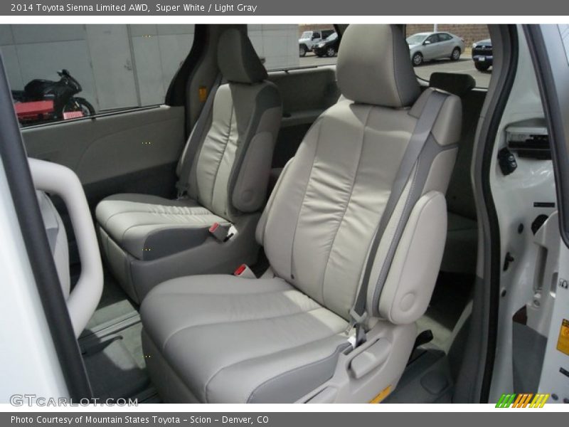 Super White / Light Gray 2014 Toyota Sienna Limited AWD