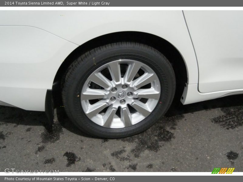 Super White / Light Gray 2014 Toyota Sienna Limited AWD