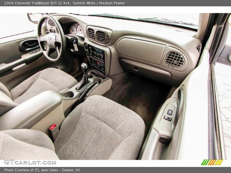 Summit White / Medium Pewter 2004 Chevrolet TrailBlazer EXT LS 4x4