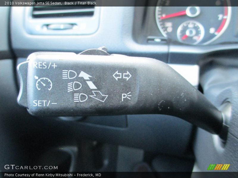 Black / Titan Black 2010 Volkswagen Jetta SE Sedan