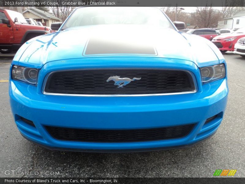 Grabber Blue / Charcoal Black 2013 Ford Mustang V6 Coupe