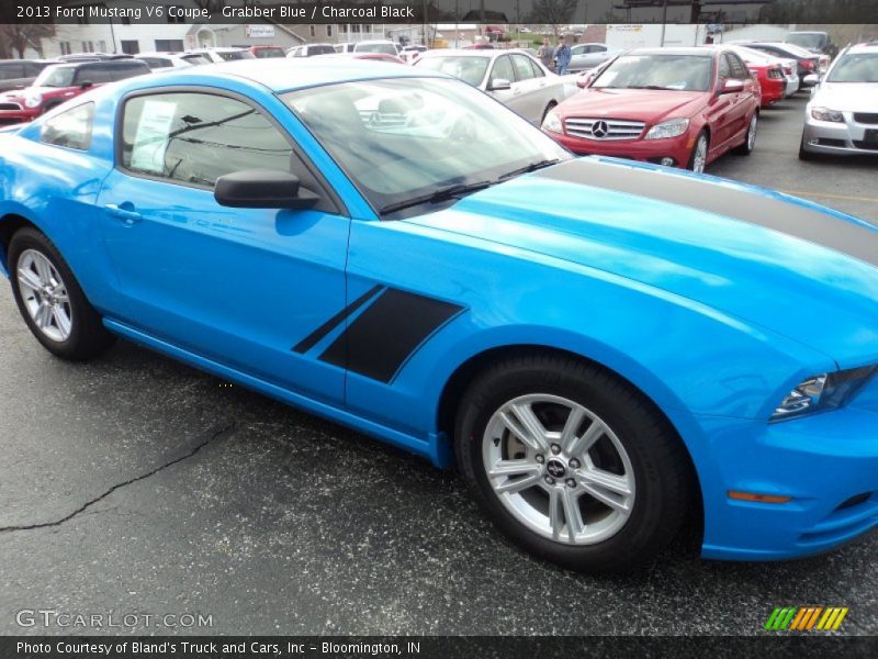 Grabber Blue / Charcoal Black 2013 Ford Mustang V6 Coupe