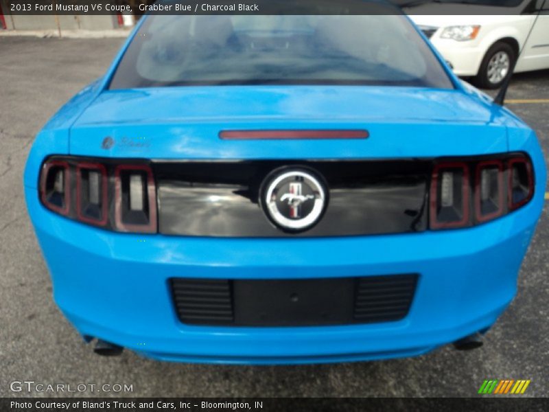 Grabber Blue / Charcoal Black 2013 Ford Mustang V6 Coupe