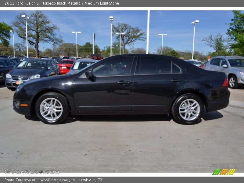 Tuxedo Black Metallic / Medium Light Stone 2011 Ford Fusion S