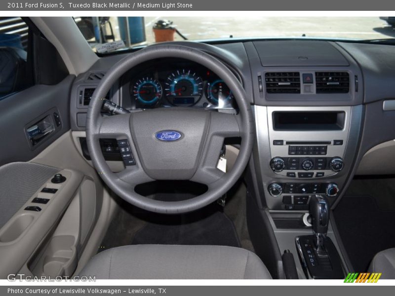Tuxedo Black Metallic / Medium Light Stone 2011 Ford Fusion S