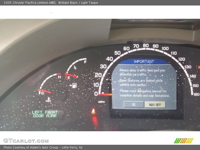 Brilliant Black / Light Taupe 2005 Chrysler Pacifica Limited AWD