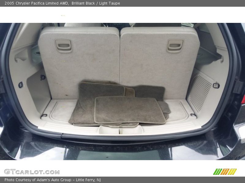 Brilliant Black / Light Taupe 2005 Chrysler Pacifica Limited AWD