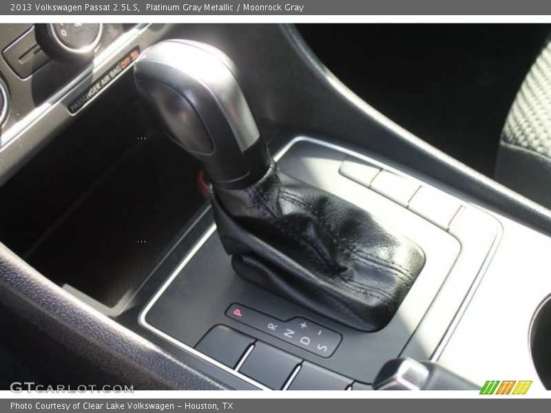Platinum Gray Metallic / Moonrock Gray 2013 Volkswagen Passat 2.5L S