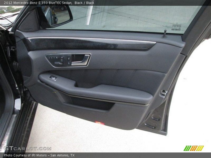 Black / Black 2012 Mercedes-Benz E 350 BlueTEC Sedan