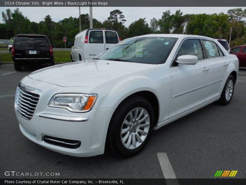 Bright White / Black/Light Frost Beige 2014 Chrysler 300