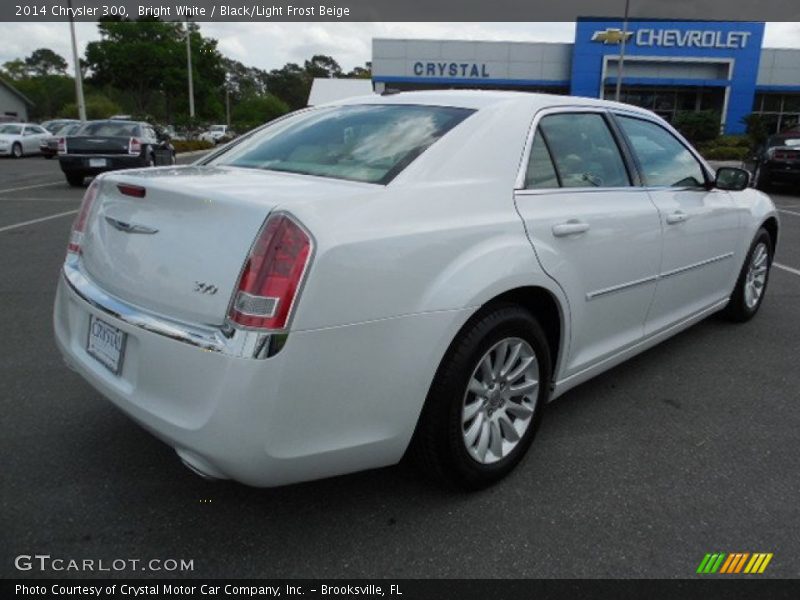 Bright White / Black/Light Frost Beige 2014 Chrysler 300