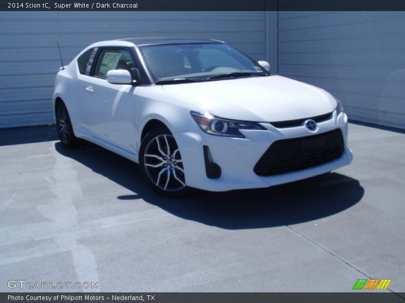 Super White / Dark Charcoal 2014 Scion tC