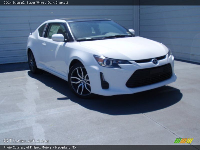 Super White / Dark Charcoal 2014 Scion tC