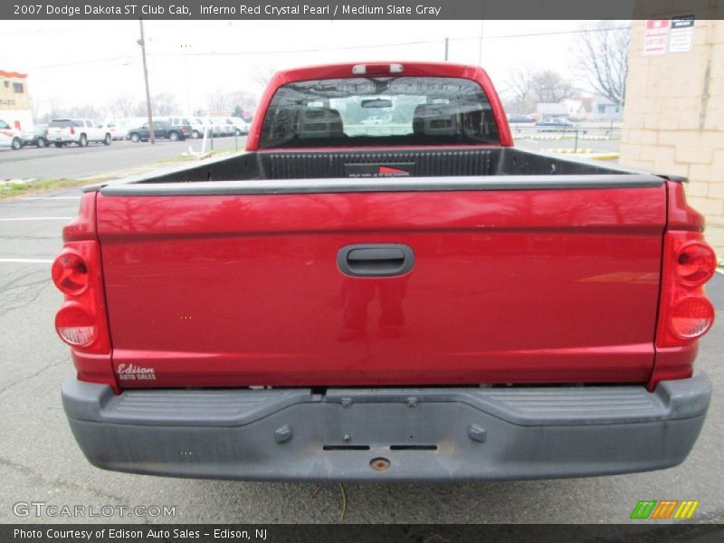 Inferno Red Crystal Pearl / Medium Slate Gray 2007 Dodge Dakota ST Club Cab