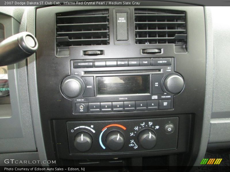 Inferno Red Crystal Pearl / Medium Slate Gray 2007 Dodge Dakota ST Club Cab