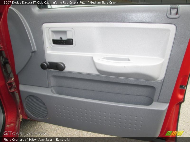 Inferno Red Crystal Pearl / Medium Slate Gray 2007 Dodge Dakota ST Club Cab