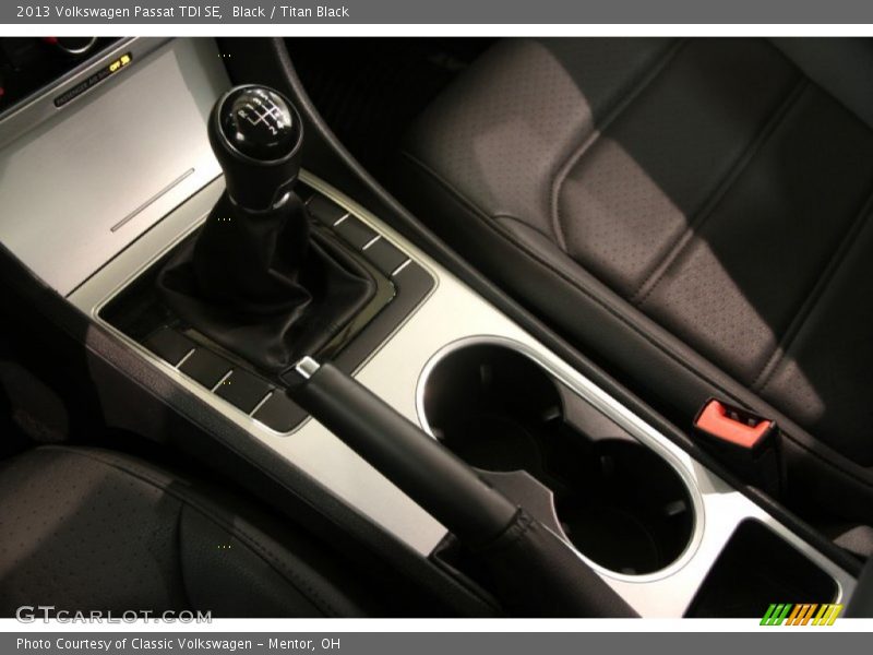 Black / Titan Black 2013 Volkswagen Passat TDI SE