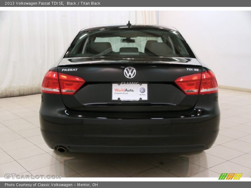 Black / Titan Black 2013 Volkswagen Passat TDI SE