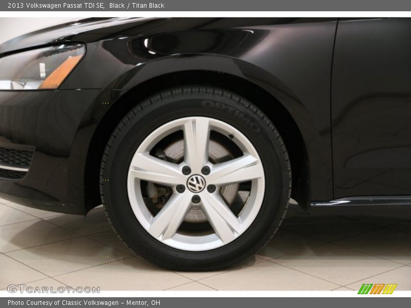 Black / Titan Black 2013 Volkswagen Passat TDI SE